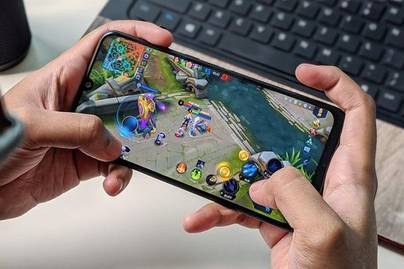 3 Operator 5G Paling Lancar Buat Main Game 2025, Gamer Wajib Tahu!