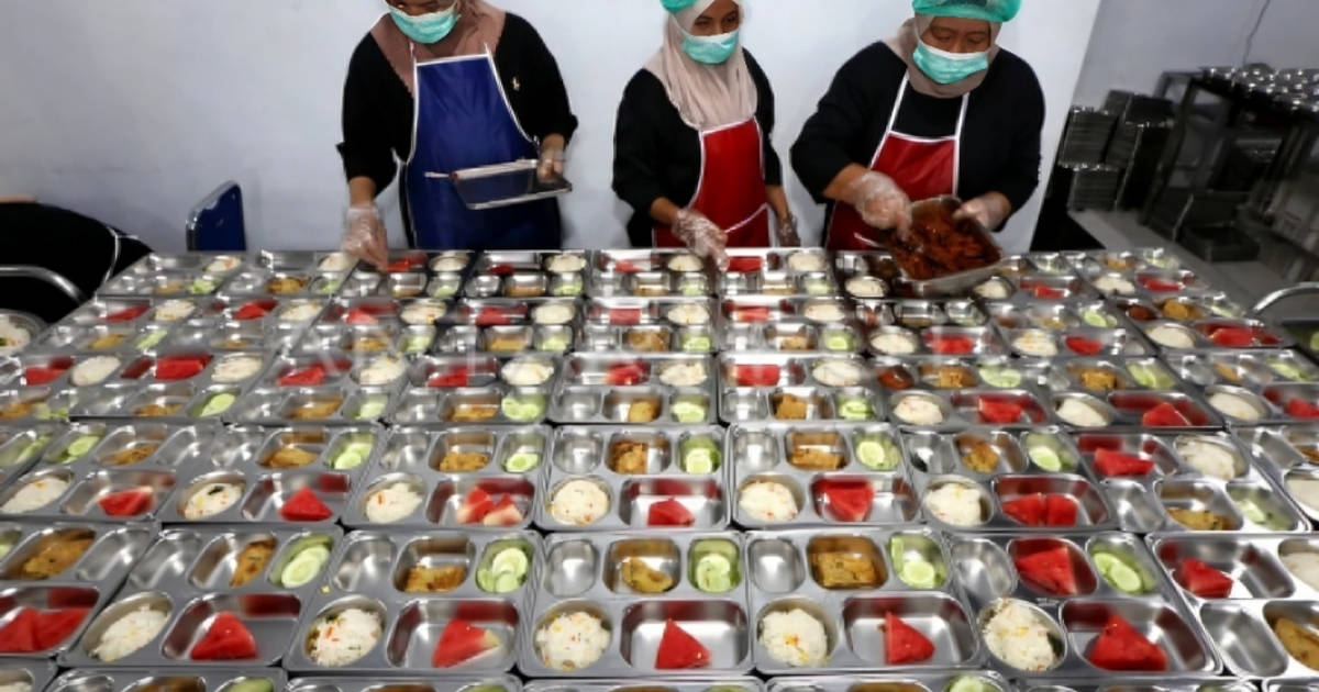 Lebih dari 5 Ribu Anak Alami Keracunan Program Makan Gratis, Begini Data Terbarunya!
