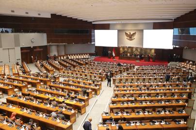 Anggota Parlemen Jadi Profesi yang Gajinya Dinilai Terlalu Tinggi