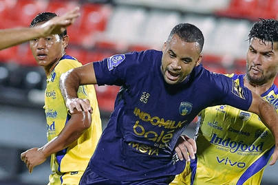 Head-to-Head Persita vs Semen Padang, Kabau Sirah Unggul Tipis Jumlah Victory
