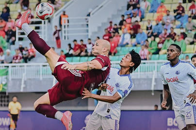 Skor 2-1 Hasil Pertandingan PSM vs Arema, Singo Edan Kunci Victory dalam 5 Menit
