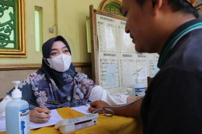 Praktik Dokter Jadi Pilihan Pemuda Indonesia Saat Rawat Jalan