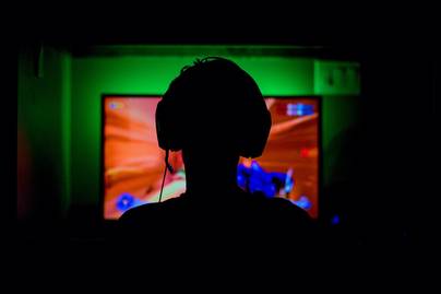 32% Publik Indonesia Bangun Koneksi Lewat Game Online