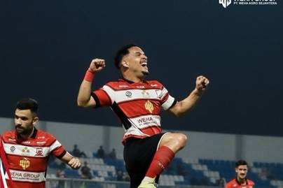 Skor 5-1 Hasil Pertandingan Madura United vs Semen Padang, Pesta Gol Sapeh Kerrab