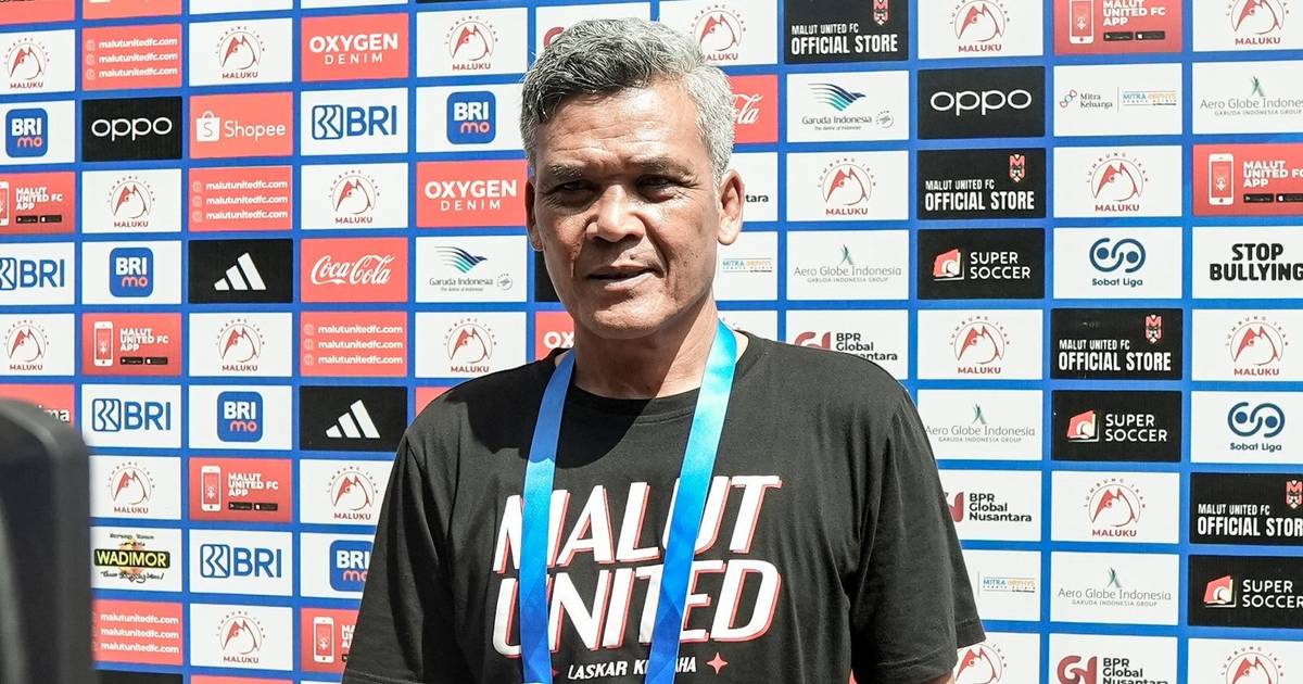 Jadi Coach of The Week Pekan Delapan, Penghargaan Individu Kedua Buat Hendri Susilo