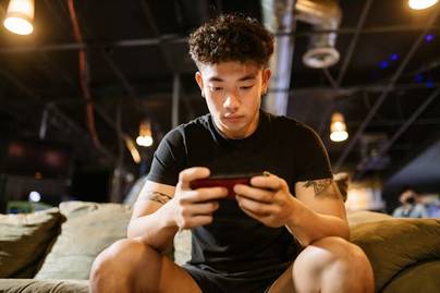 Warga Indonesia Habiskan 53 Miliar Jam Main Mobile Games pada 2025