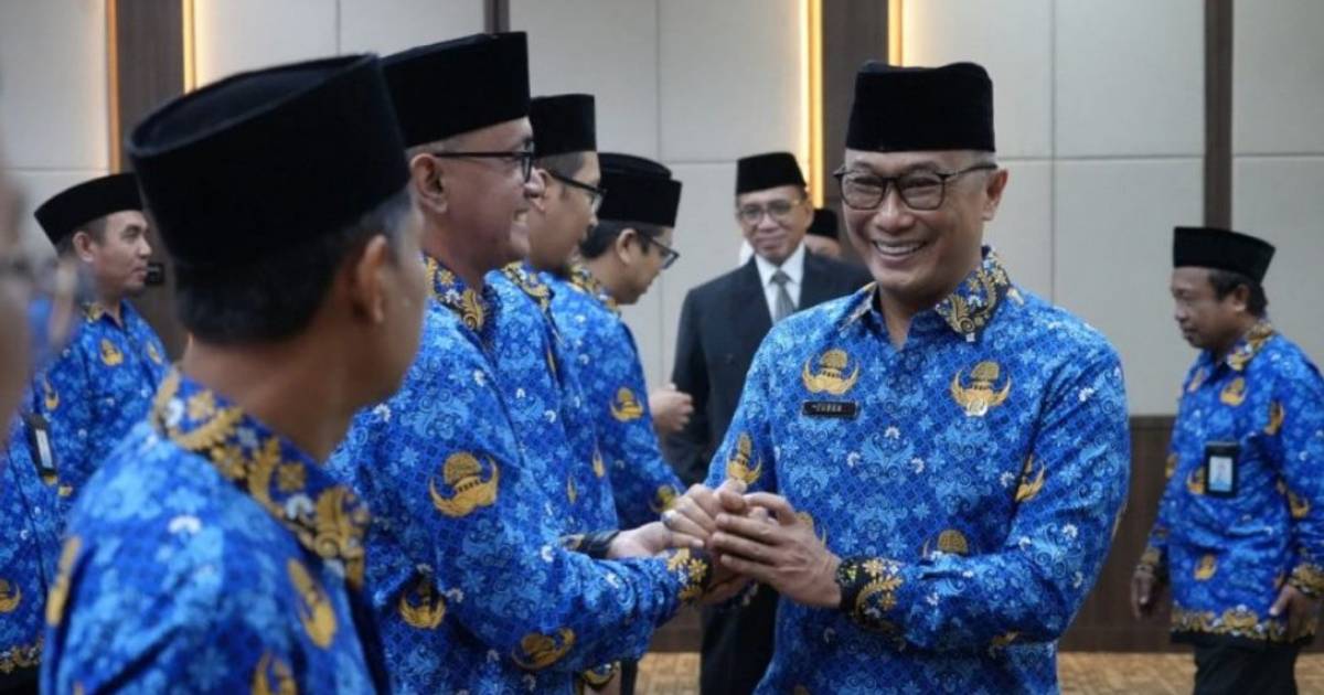 Jumlah ASN Menurut Jenis Kelamin dan Generasi per Semester I 2025