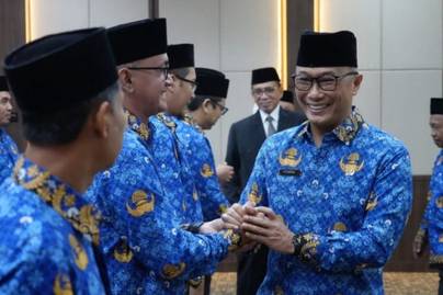 Jumlah ASN Menurut Jenis Kelamin dan Generasi per Semester I 2025