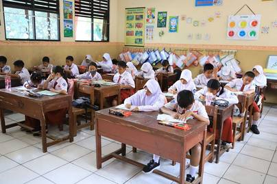 Distribusi Jumlah Sekolah di Indonesia Tahun Ajaran 2025/2026