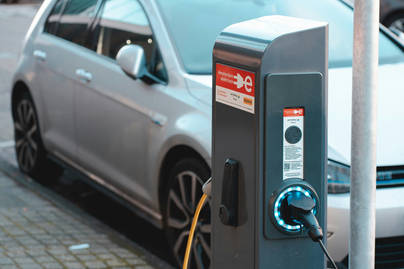 Siap Mudik 2026? Pengguna EV Car Wajib Tahu Titik SPKLU di Sepanjang Tol Trans Jawa