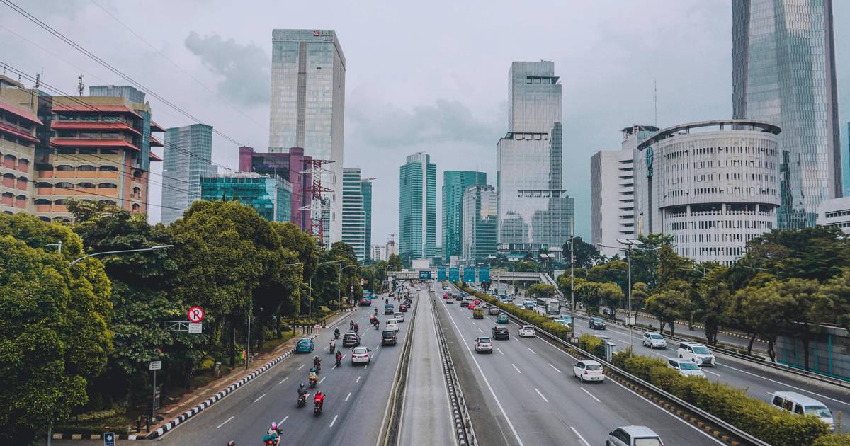 Prediksi Cuaca Jakarta 16 Maret 2026, Sejumlah Wilayah Diperkirakan Berawan Pada Sore Hingga Malam Hari
