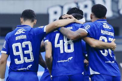 Skor 1-0 Hasil Pertandingan Persib vs PSIM, Maung Bandung Kembali Sempurna di Kandang