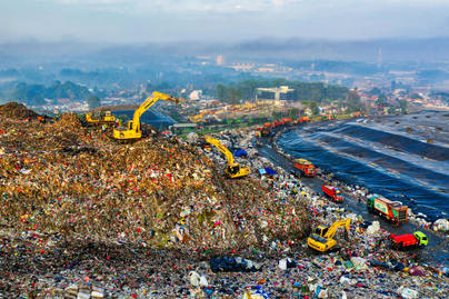 Per Agustus 2026, TPST Bantar Gebang Berhenti Menerima Sampah Campur. Apa Alasannya?