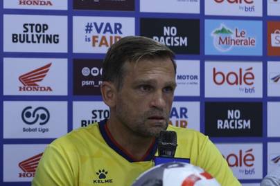 Pasca Antarkan Persib Raih Hat-trick, Peran Bojan Hodak Digantikan Sang Asisten Igor Tolic