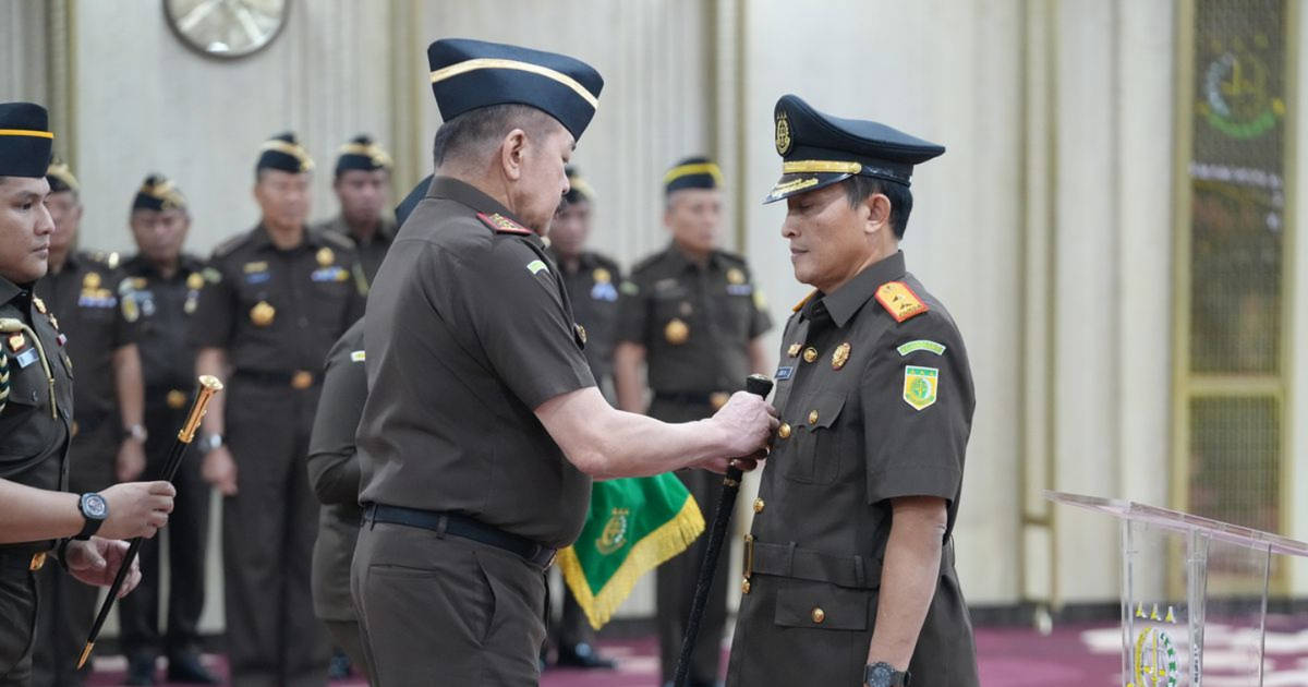 Menilik Kekayaan Febrie Adriansyah dan Rudi Margono