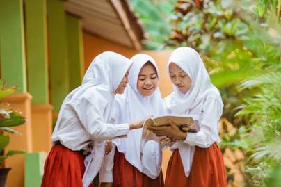 Mengintip Sebaran Penduduk Suku Sunda Berdasarkan Jenjang Pendidikan Terakhir