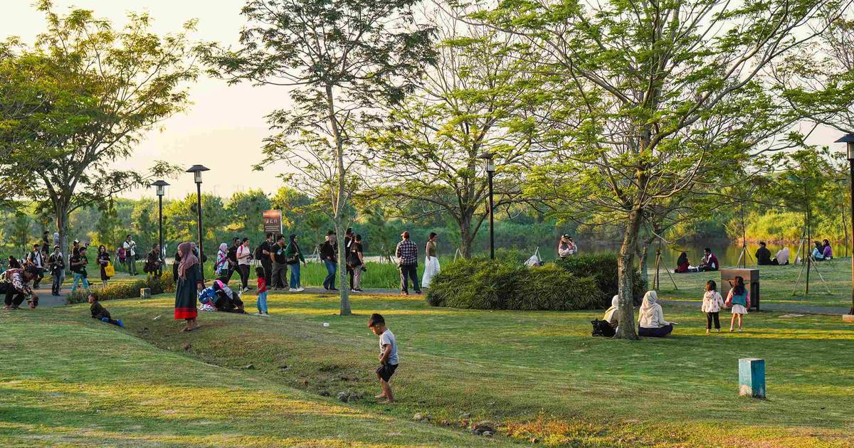 10 Taman Warga Terluas di Jakarta 2025