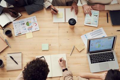 Intip Skill Teknis dengan Kompensasi Tertinggi 2026: Sales & Marketing Teratas!