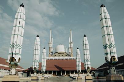 Jumlah Tempat Ibadah di Jawa Timur 2024, Ini Sebarannya!