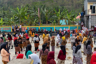 10 Daerah dengan Indeks Kepuasan Masyarakat Tertinggi di Jawa Timur 2025