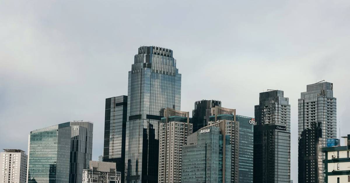 10 Perusahaan dengan Laba Bersih Terbanyak 2025, BUMN Mendominasi?