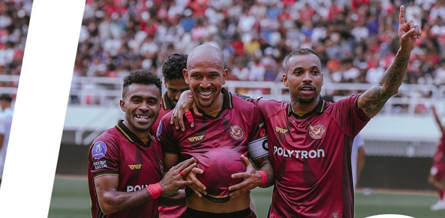 Gustavo Franca merayakan gol Java United ke gawang Garudayaksa di Stadion Jatidiri