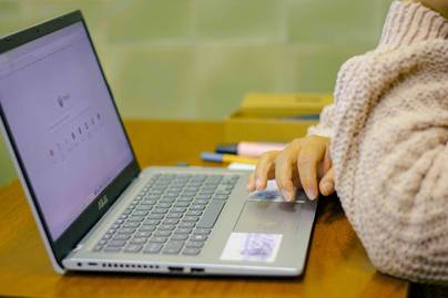 Top 7 Brand Laptop/Notebook Paling Populer di Kalangan Remaja Indonesia 2026