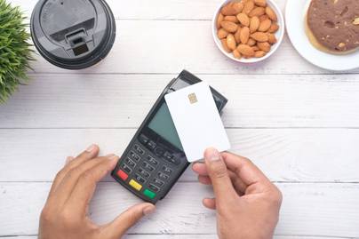 Seberapa Banyak Kartu Uang Elektronik di Indonesia? Ini Datanya
