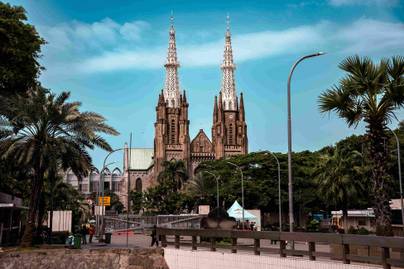 10 Gereja Tertinggi di Asia Tenggara, Ada Katedral Jakarta