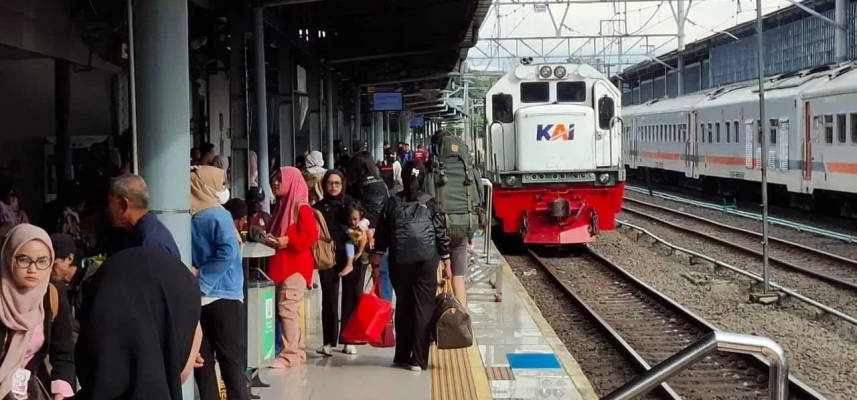 Hari Kereta Api Nasional 2026: Pekerja Swasta Jadi Pengguna Kereta Terbesar, Tembus 34%