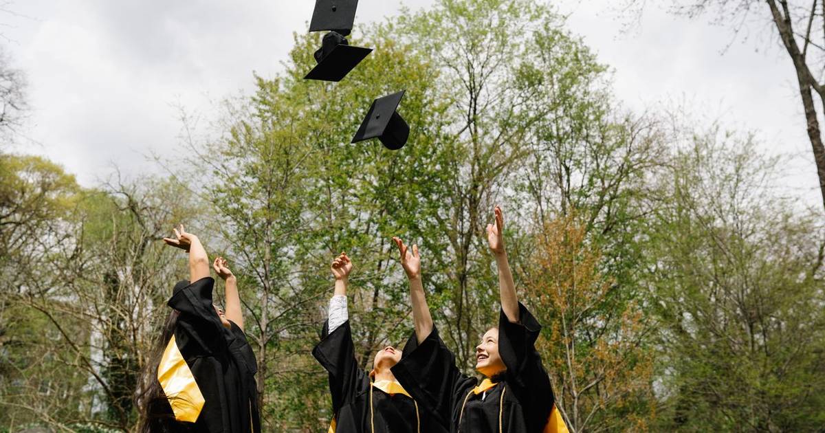 Lulusan Sarjana Terus Meningkat, Ini 10 Universitas Negeri dengan Lulusan Terbanyak