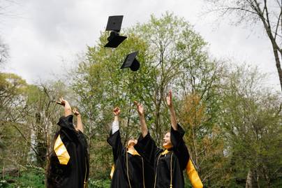 Lulusan Sarjana Terus Meningkat, Ini 10 Universitas Negeri dengan Lulusan Terbanyak
