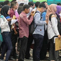Paradoks Pendidikan Tinggi: Ijazah Tak Lagi Jaminan Relevansi di Pasar Kerja